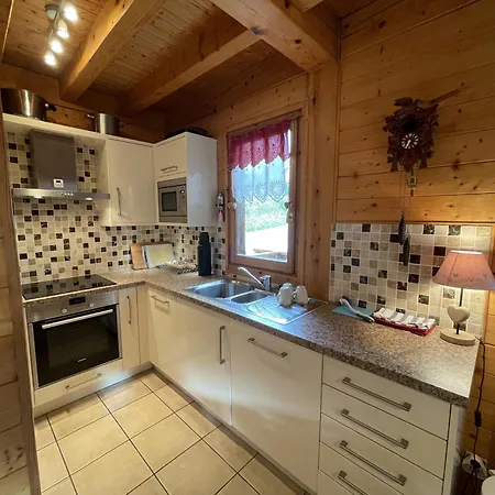 Familial Avec Wi-fi Et Parking Chalet *